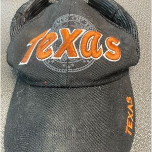 TEXAS UT BLACK AND BURNT ORANGE CAP HAT